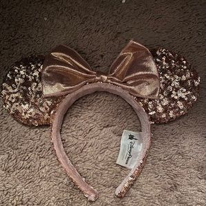 Rose Gold Minnie Mouse Ears